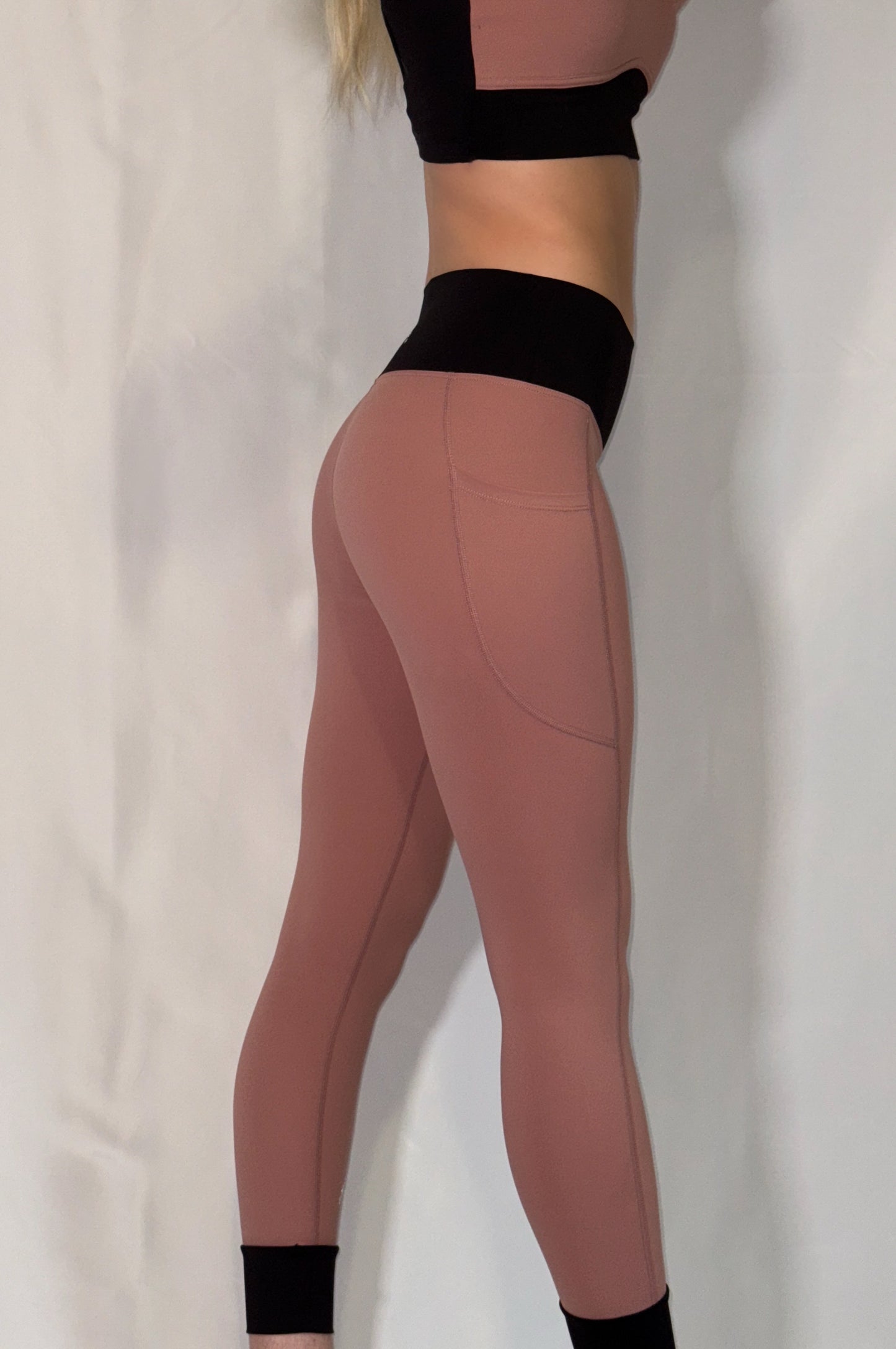 'She is Ready' Workout Leggings in Guave